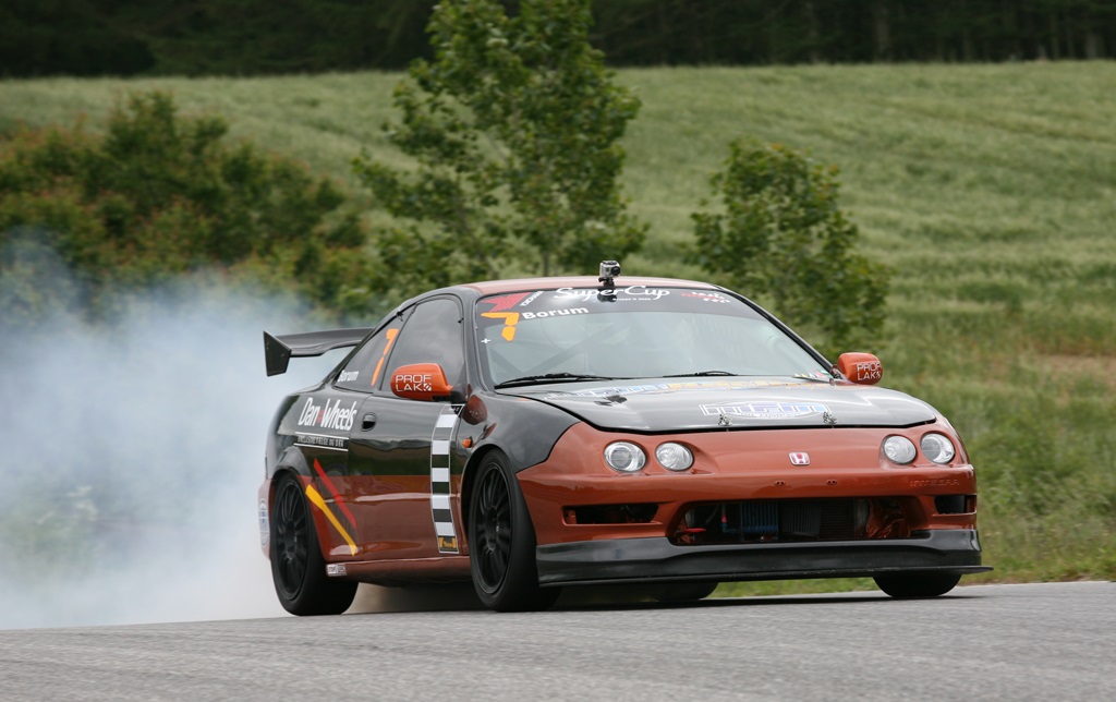 Jakob Borum nåede at sætte bedste tid inden et løst oliefilter satte en stopper for hans videre kørsel.
(Foto: Motorsporten.dk)